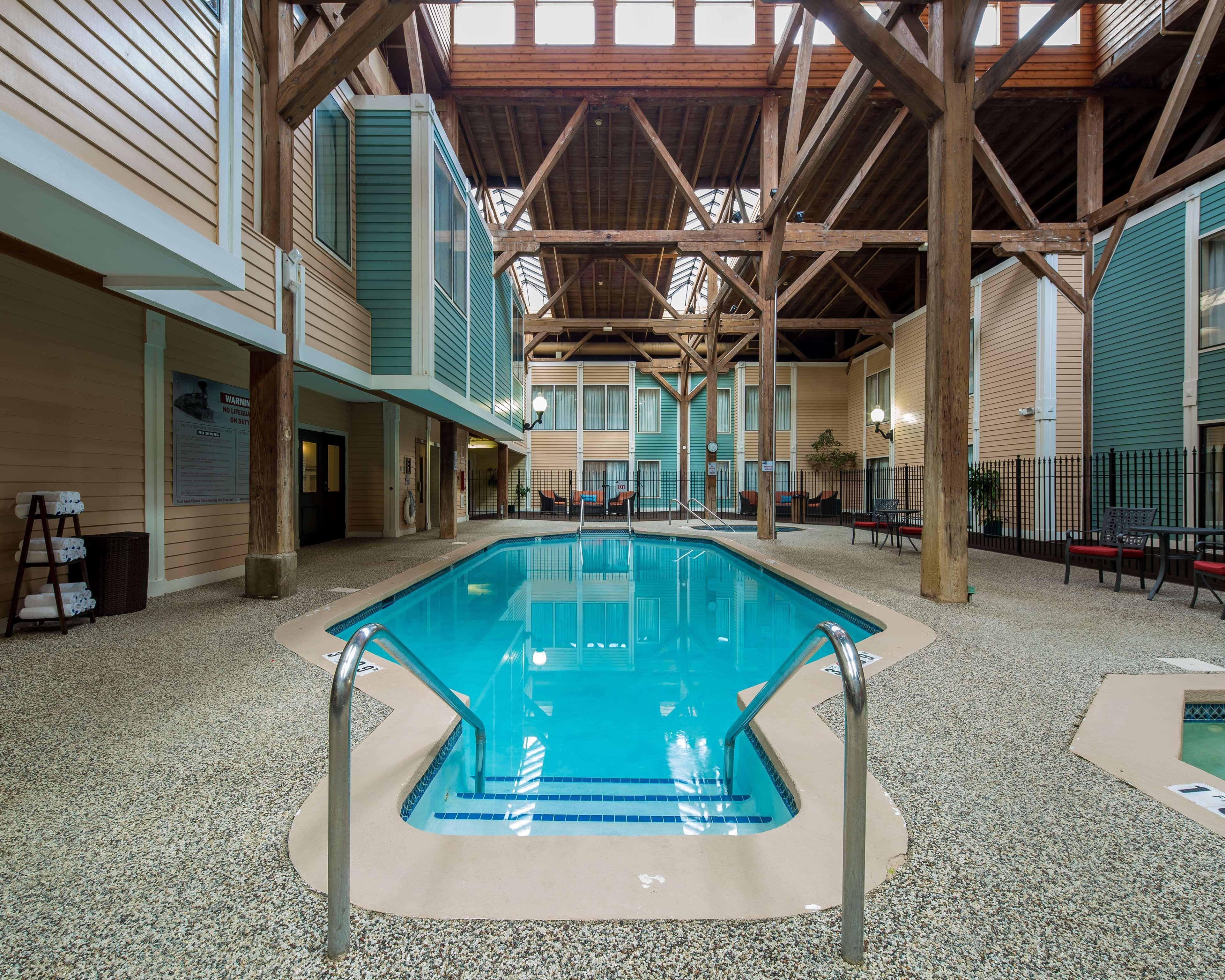 Best Western Plus Como Park Hotel Saint Paul Exterior photo