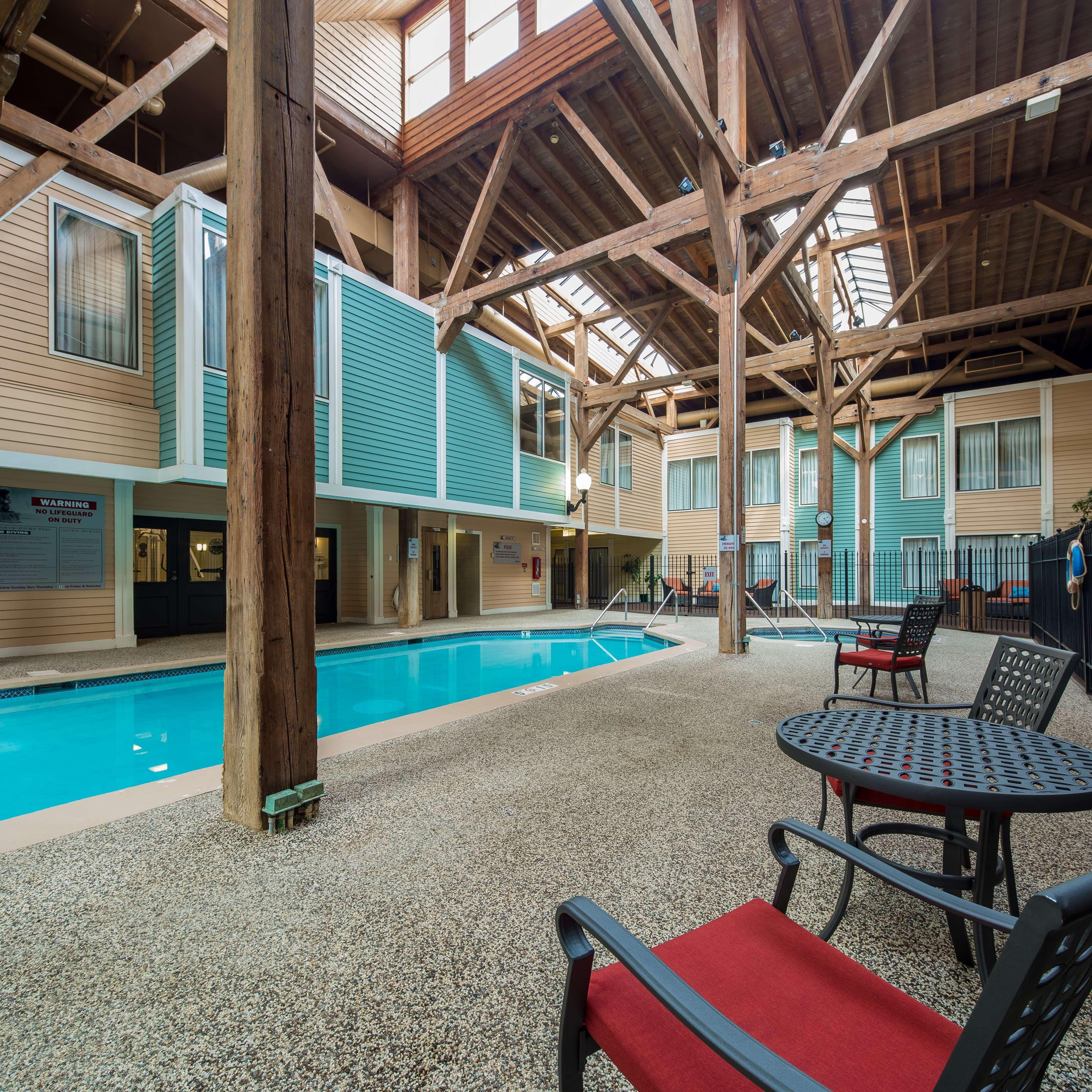 Best Western Plus Como Park Hotel Saint Paul Exterior photo